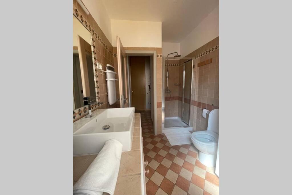 Stylish One Bedroom Apartment Near The Riva Izola Exterior photo